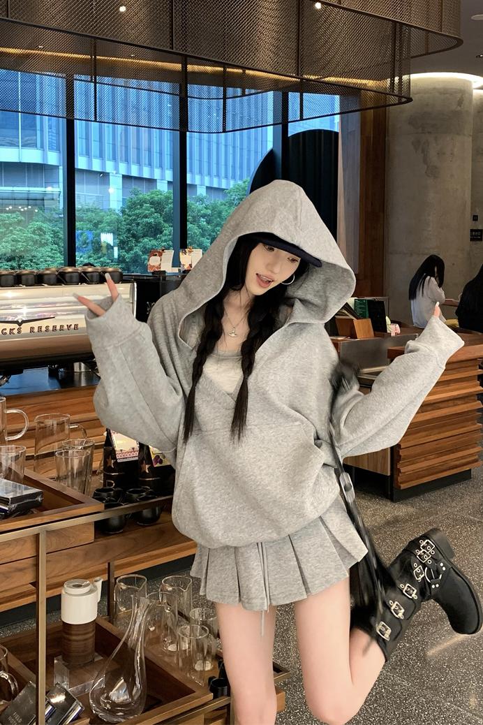 Women's Solid Color Hooded Sweatshirt Three-Piece Set with Skirt and Vest - Image 5