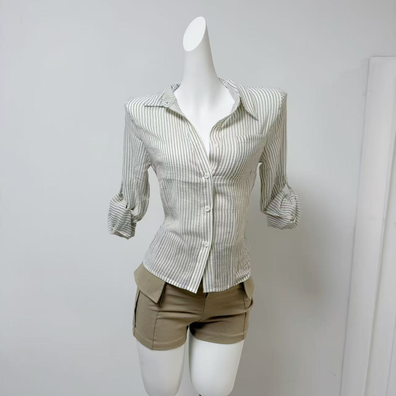 Famouswang Spring 2026 Striped Shirt Top for Women - Image 4