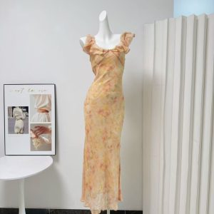Sweet Floral Lace Trim Ruffle V-Neck Cinched Waist Mermaid Long Dress